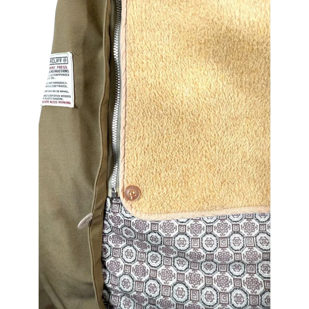 Vintage Briarcliff Tan Trench‎ Raincoat Men’s 38R Zip Out Liner Made in Okinawa